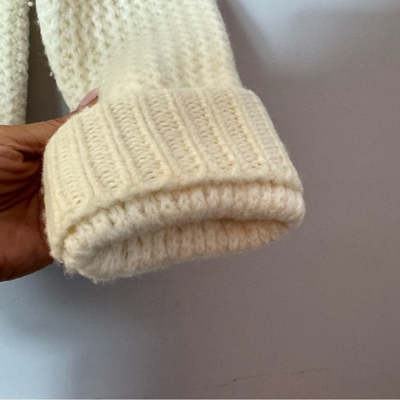 Vintage Wool Hand Knitted Cardigan Sweater - Picture 4 of 11